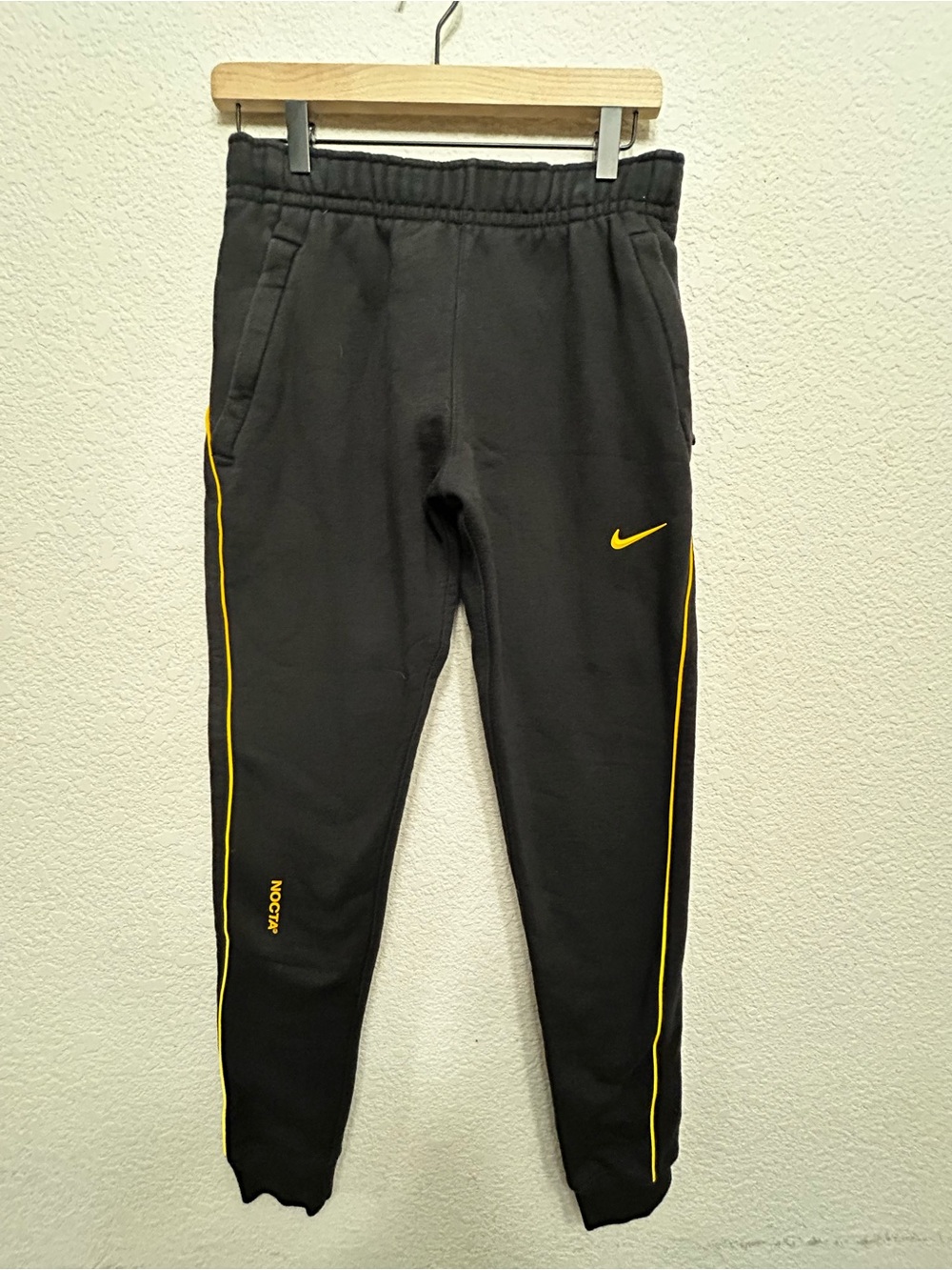 Nike x Drake NOCTA Fleece Pants Black Yellow Joggers Men XS DA3935-010 Authentic